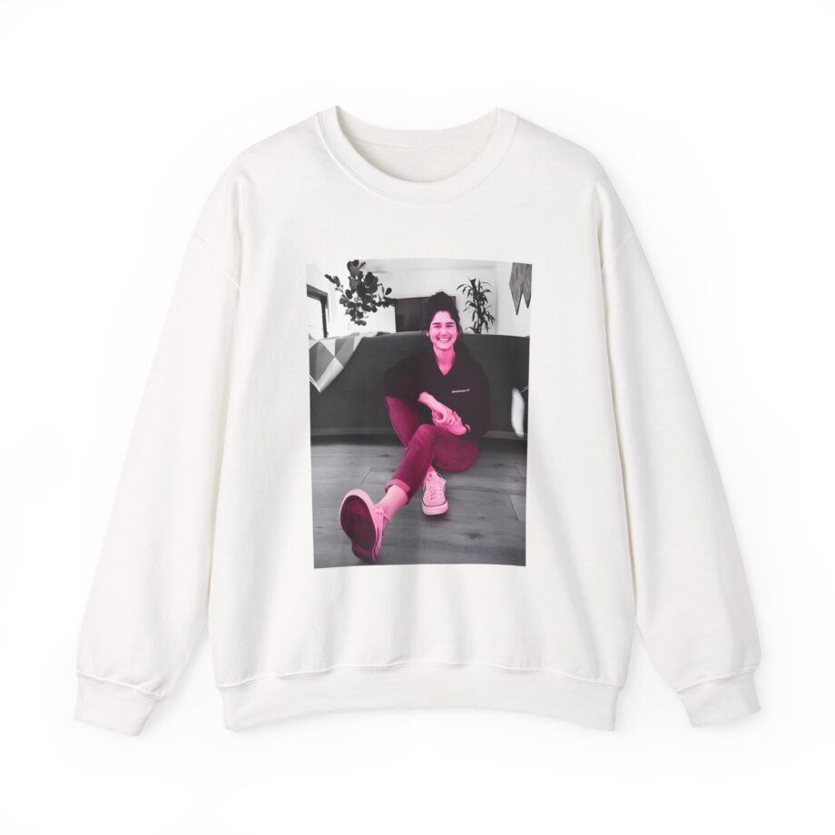 Elyse Myers Celebrity Fans Active Unisex Heavy Blend™ Crewneck Sweatshirt